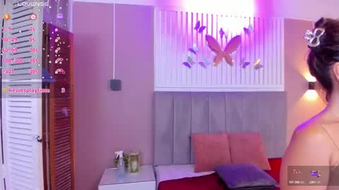 Chantall online show from January 16, 2:41 am