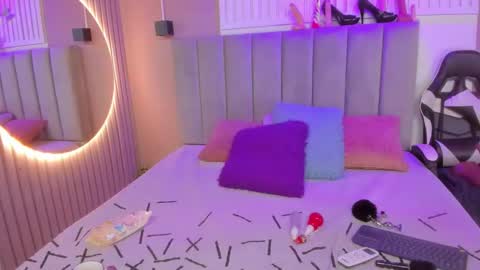 Chantall online show from March 11, 3:56 am