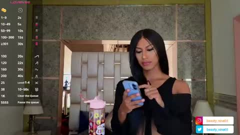 beauty_nina online show from June 19, 2:54 pm
