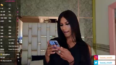 beauty_nina online show from July 28, 4:39 pm