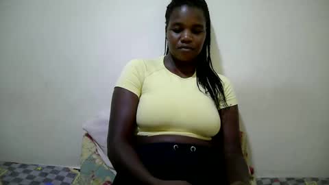 Snapshot of beauty_nina1 chatting on November 12, 8:30 pm beauty_nina1 online show from November 12, 8:30 pm