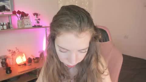 Snapshot of beautyeliise chatting on January 12, 7:57 am Eliise online show from January 12, 7:57 am