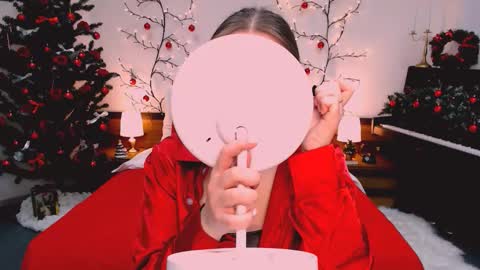 Gloria online show from December 17, 8:15 pm