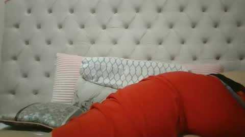 Snapshot of beautyloves chatting on December 22, 3:58 am Beauty online show from December 22, 3:58 am