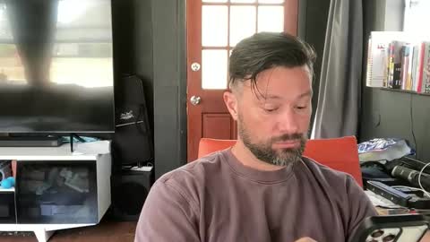 Snapshot of beauxmatthewsx chatting on February 3, 4:01 pm BEAUX MATTHEWS online show from February 3, 4:01 pm