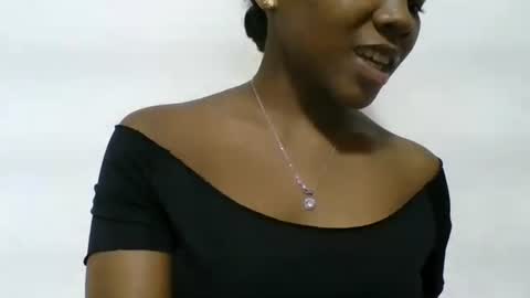 Snapshot of beavenue chatting on November 9, 9:07 am beavenue online show from November 9, 9:07 am