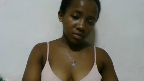 Snapshot of beavenue chatting on November 11, 12:05 pm beavenue online show from November 11, 12:05 pm