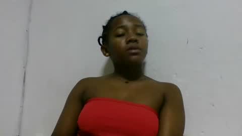 Snapshot of beavenue chatting on December 4, 3:27 am beavenue online show from December 4, 3:27 am