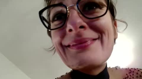 Raluca online show from February 2, 7:56 pm