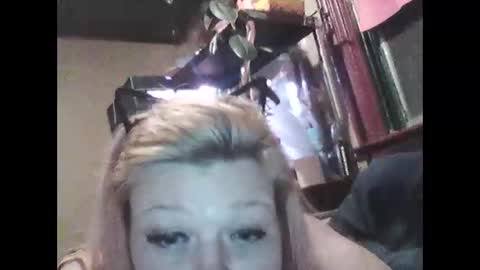 beccadream420 online show from February 23, 7:17 am