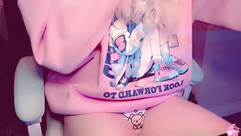 Becca online show from January 16, 10:02 pm