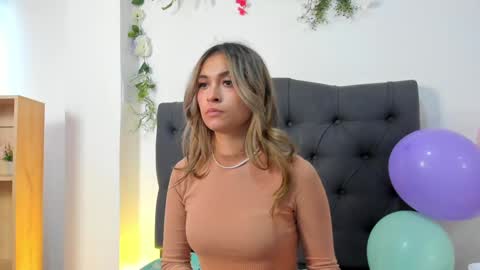beccamilanni online show from December 7, 1:29 pm