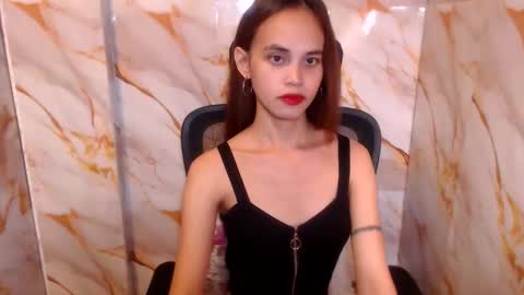 Snapshot of beccamiller22 chatting on March 5, 12:50 am becca online show from March 5, 12:50 am