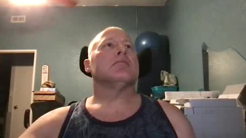 Snapshot of beckster040 chatting on June 7, 5:55 am beckster online show from June 7, 5:55 am