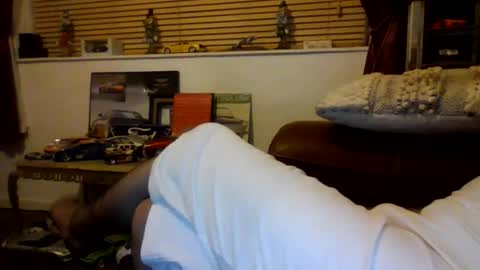 becky273622 online show from September 12, 7:36 pm