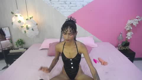 becky_lynch_102 online show from March 26, 6:57 pm