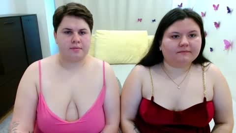 BeckyAndEllen online show from September 21, 10:06 am