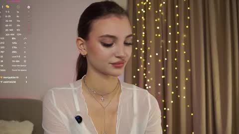 Snapshot of beckymadsons chatting on October 25, 3:18 pm Melissa online show from October 25, 3:18 pm