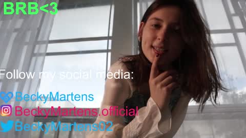 BeckyMartens come join me on    while im offline here  online show from January 19, 4:33 am