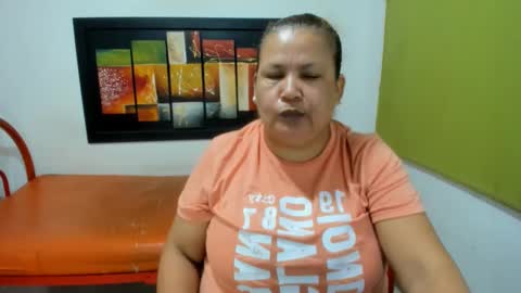beckyummys online show from December 19, 11:39 am