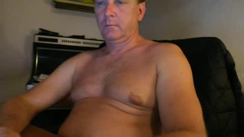 Snapshot of beefeater_7 chatting on July 1, 7:24 pm beefeater_7 online show from July 1, 7:24 pm