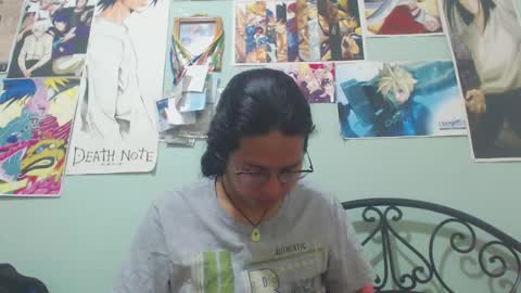 Snapshot of beentage chatting on December 29, 5:33 pm Alex online show from December 29, 5:33 pm