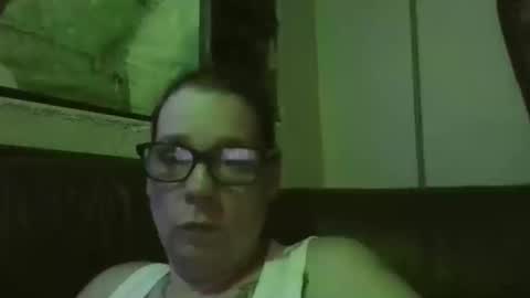 beesmithfield online show from May 9, 10:42 am