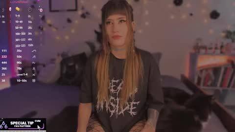       online show from October 1, 8:37 pm