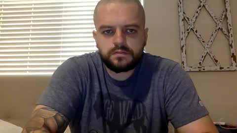 Snapshot of beginnersluck111 chatting on October 6, 5:43 pm Beginners Luck online show from October 6, 5:43 pm