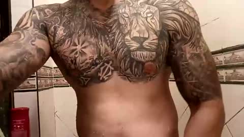 Snapshot of beibyleon69 chatting on May 1, 7:46 am beibyleon69 online show from May 1, 7:46 am