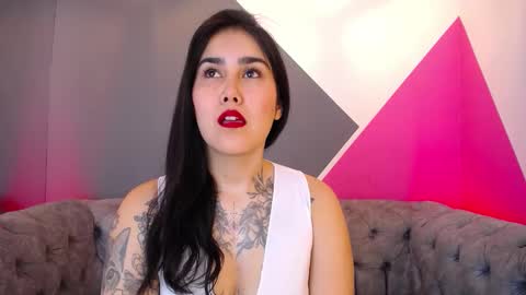 Snapshot of beidy_rous chatting on November 15, 11:40 am beidy rous online show from November 15, 11:40 am