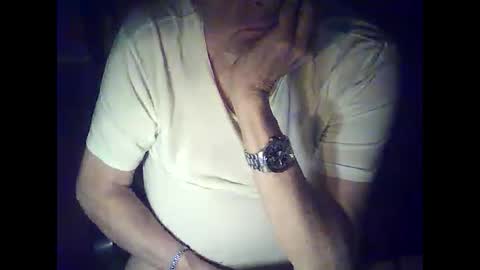 bekklove1 online show from December 16, 3:44 am