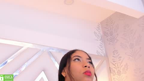 Snapshot of belacampbell chatting on January 6, 1:42 am Bela online show from January 6, 1:42 am