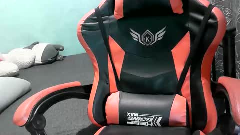 Tezza online show from October 22, 1:06 am