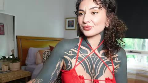 Snapshot of belen_osqura chatting on April 16, 3:07 am Alt Aussie online show from April 16, 3:07 am