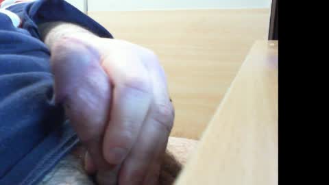 belgianfatcock online show from December 9, 3:40 am