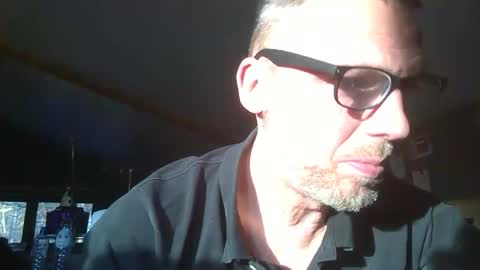 Snapshot of belgianordenary chatting on March 9, 4:33 pm belgianordenary online show from March 9, 4:33 pm