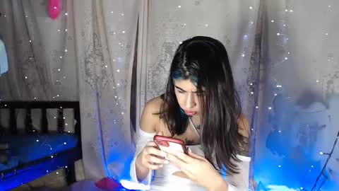 modelo independiente online show from December 23, 3:50 am