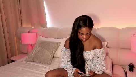 Snapshot of belkis_mills chatting on November 21, 4:27 pm Belkis online show from November 21, 4:27 pm