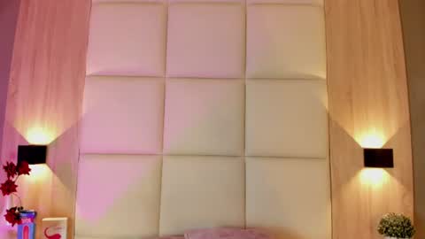 Bella cam online show from July 9, 7:07 pm