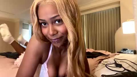 bella19sua online show from October 5, 9:02 pm