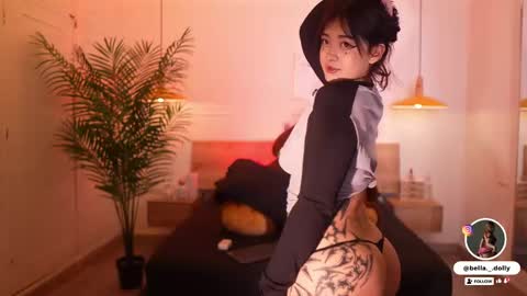    online show from October 4, 11:30 am