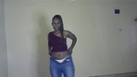 bella_c8 online show from October 31, 3:24 pm