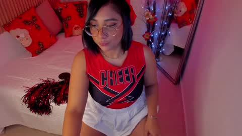 Dessi  online show from December 4, 11:52 am