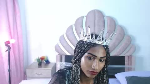 Snapshot of bella_fox723 chatting on February 5, 6:07 am bella_fox723 online show from February 5, 6:07 am