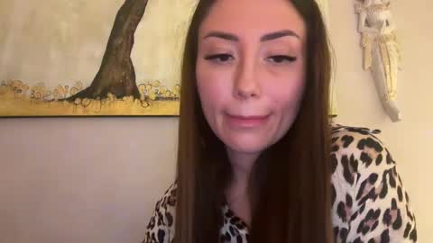 Snapshot of bella_foxxi chatting on January 6, 7:56 pm bella_foxxi online show from January 6, 7:56 pm