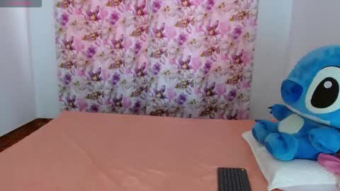 bella_gentle online show from February 7, 12:09 pm