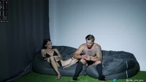     online show from June 19, 1:59 pm