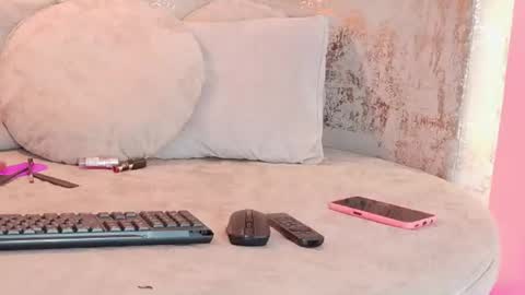 BELLA online show from July 14, 3:33 am