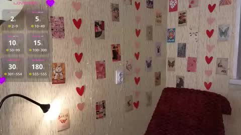 Snapshot of bella_murrrr chatting on March 3, 6:14 pm Bella online show from March 3, 6:14 pm